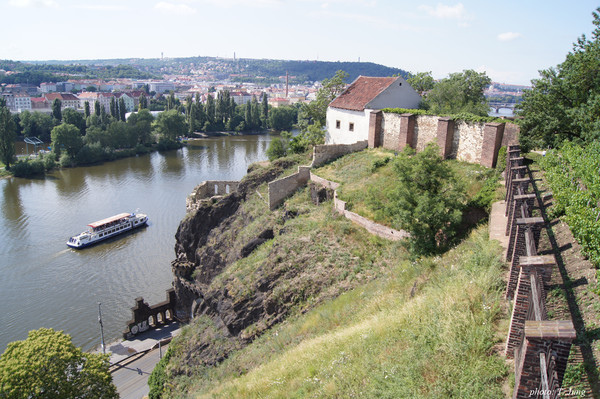 비셰흐라트 언덕과 블타바 강