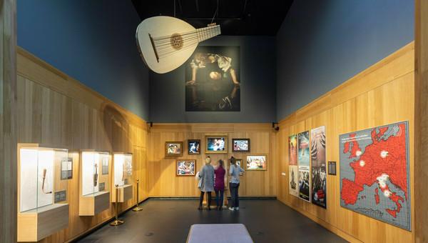 ©LIGET-BUDAPEST_Mohai-Balázs_web._04___responsive_2007_1137