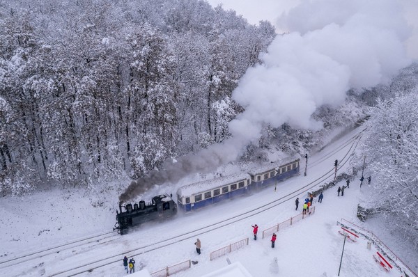 Source: Sándor Csudai