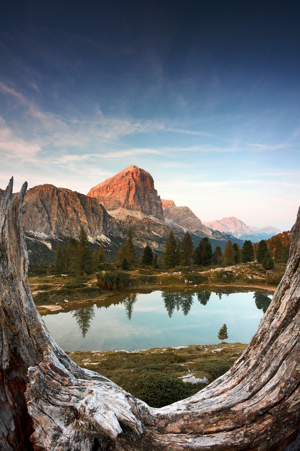Alessio-Furlan-Lago Limides, Cortina d'Ampezzo, BL, Italia-unsplash