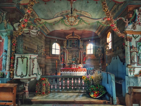 Wooden church 17th. Museum – Teodora and Izydor Gulgowski Kashubian Ethnographic Park in Wdzydze. Phot. Ewelina Karczewska - Luhm
