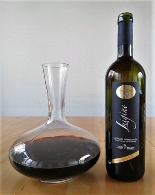 Lacrima di Morro d’Alba DOC “Luigino” from Piergiovanni Giusti winery. Montignano, Marche region, Italy. Photo credits www.ioeilvino.it