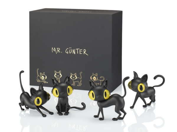 Javier Calleja, 4 cats (Mr. Günter), 2023 ⓒ Javier Calleja Courtesy of NANZUKA