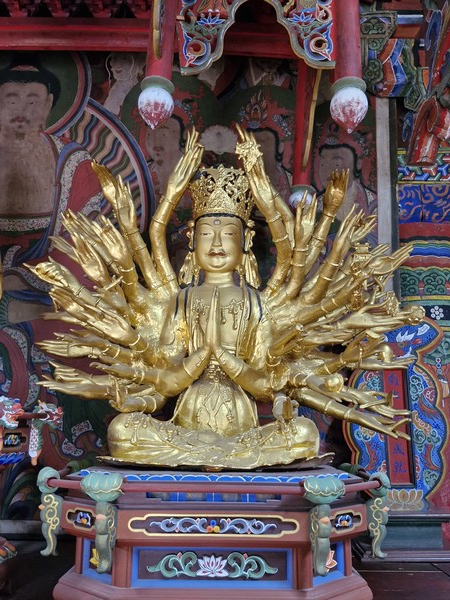 42천수관음보살좌상