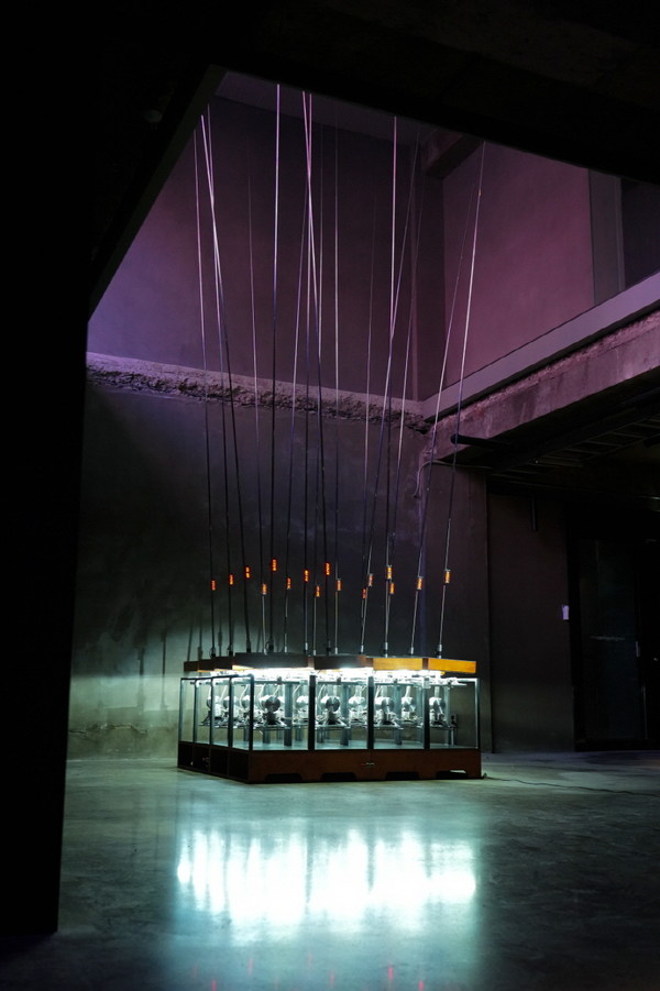 전형산 ‘배타적 이접들#2; 바람의 속삭임(wish)’