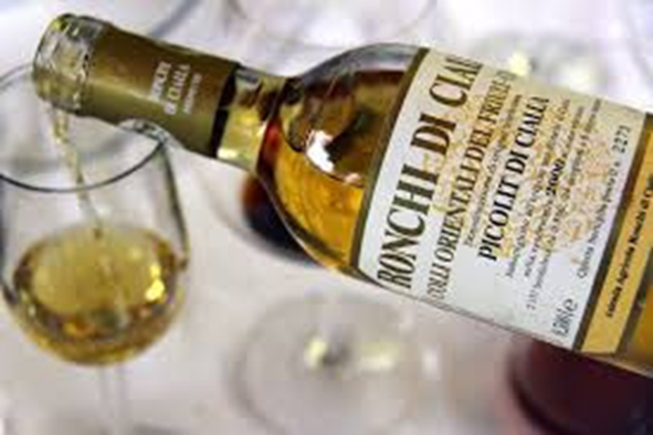 Picolit DOCG wine from Ronchi di Cialla winery. Friuli-Venezia Giulia region. Italy. Credits: www.baccoebocca-us.blogspot.com