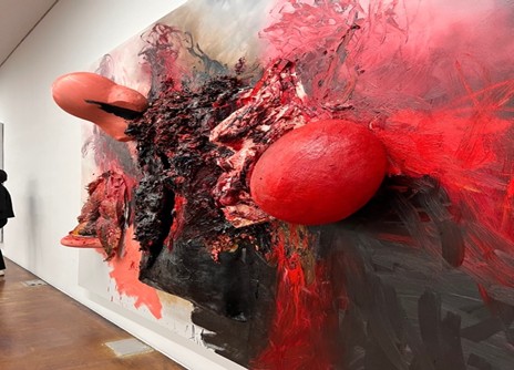 Anish Kapoor,  in-between II 2023