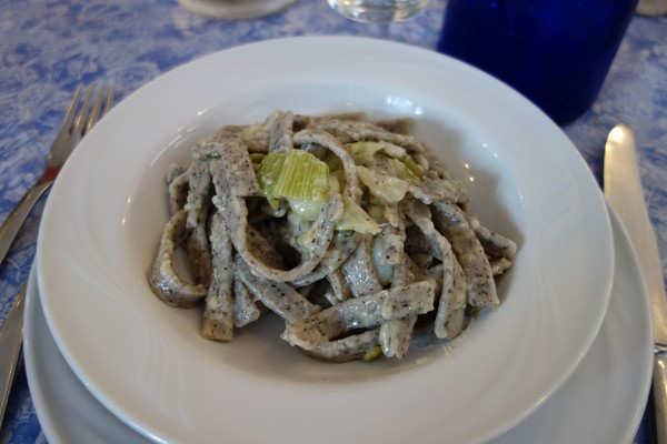 A dish of pizzoccheri