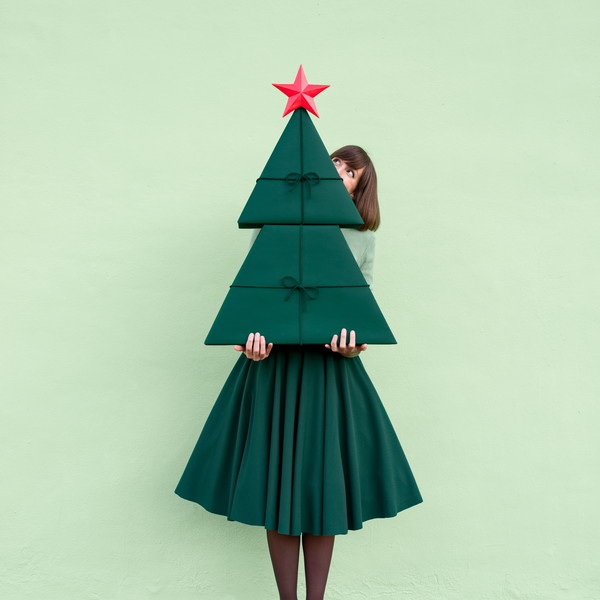 Skirtmas_Valencia, Spain_2020 (c) Anna & Daniel Courtesy of SAC, CCOC, 2025