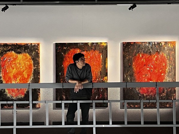 박신양화가_사과 연작