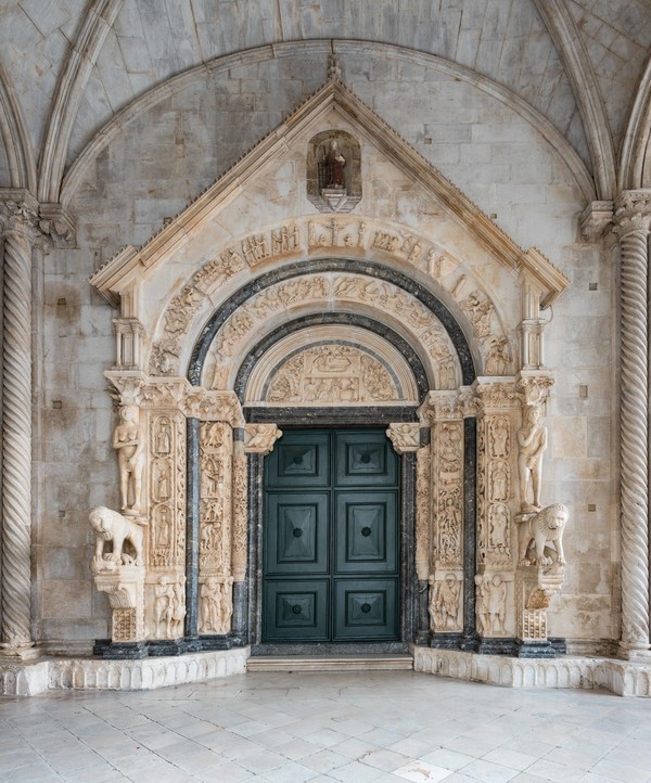 Portal of Mater Radovan, by Luka Esenko (CNTB)