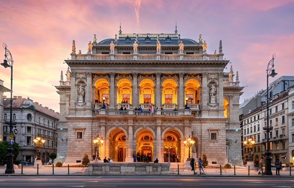 Hungarian State Opera House (Mr. Foster Blog)