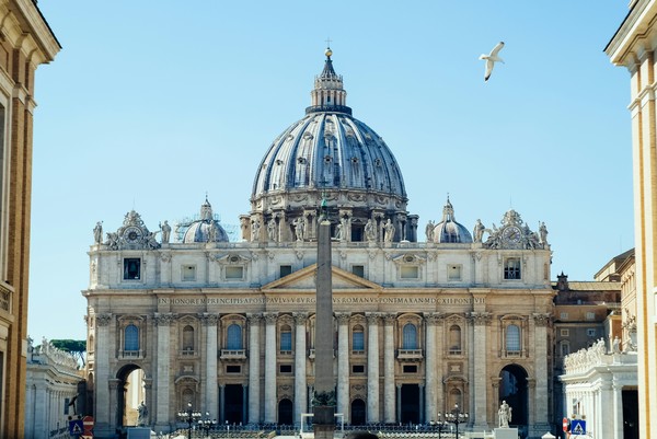 fabio-fistarol-basilica di san pietro-unsplash