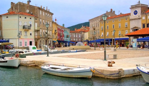 City of Cres (livecamcroatia.com)