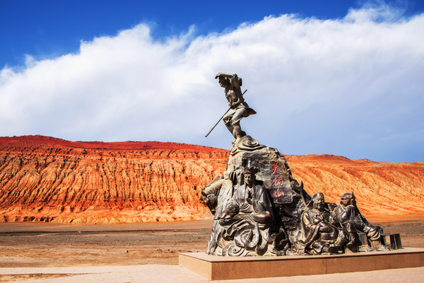 ⓒ신장문화관광청 제공, 火焰山《西游记》 화염산의 《서유기》