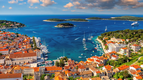 흐바르 섬 전경 (사진제공_크로아티아관광청,CNTB)