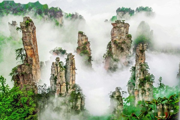雄伟的张家界 웅위로운 장가계3 ⓒ후난성문화관광청 제공