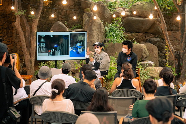 2024 파라다이스 아트랩 페스티벌, _아티스트 토크_ 현장 모습_조수민X바조우