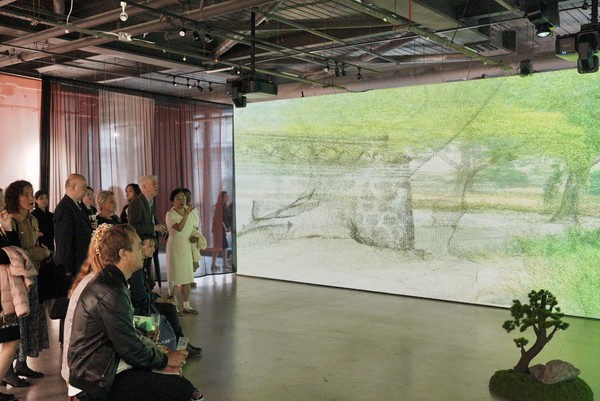 미음완보 전통 정원을 거닐다 전시 전경 사진_주영한국문화원 제공