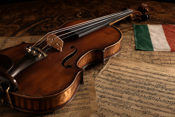 Italian violins and the famous luthiers: Antonio Stradivari, Guarnieri del Gesu and Andrea Amati