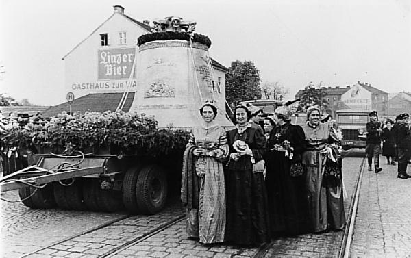 Pummerin 1951. austria-forum.org