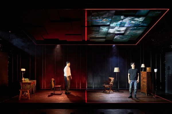 (뮤지컬 '캐빈' 공연사진. 제공 이모셔널씨어터)