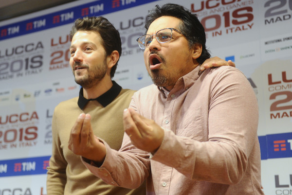 Diego_Luna_and_Michael_Peña_-_Lucca_Comics_&_Games_2018_04 www.wikipedia.org