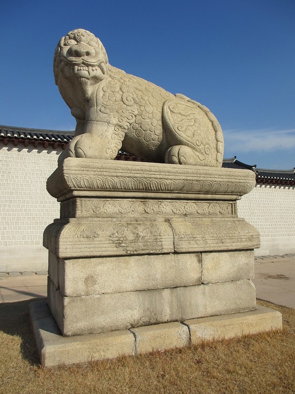 Haetae_In_Gyeongbokgung_Palace