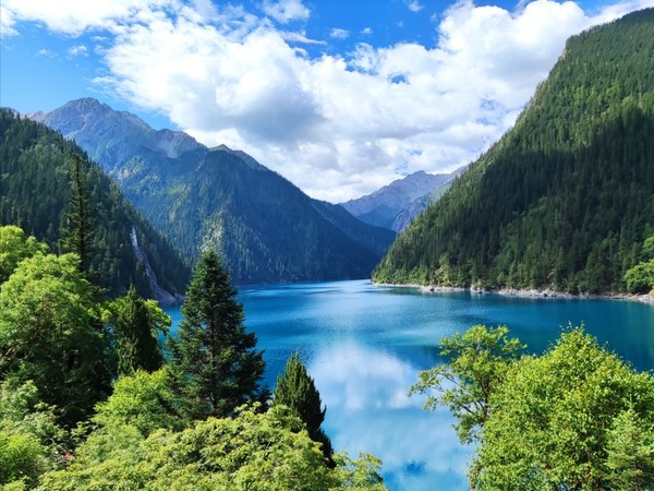 ⓒ쓰촨성문화관광청 제공, 秀丽的九寨沟长海 수려한 구채구 창하이