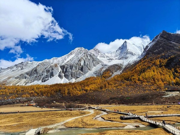 ⓒ쓰촨성문화관광청 제공, 稻城亚丁 도성아정